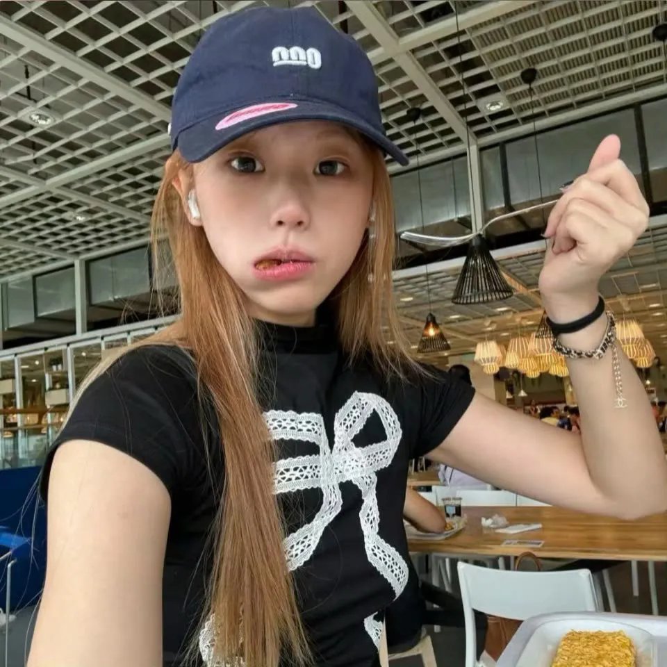 煤气灯下