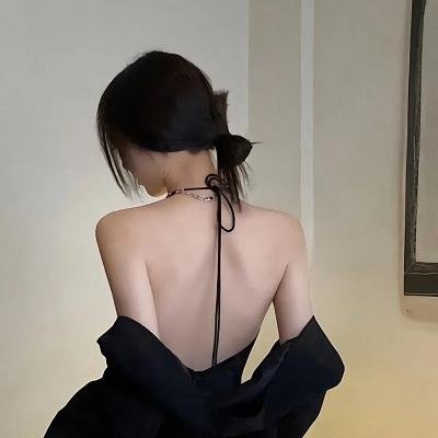 巾帼枭雄之悬崖粤语